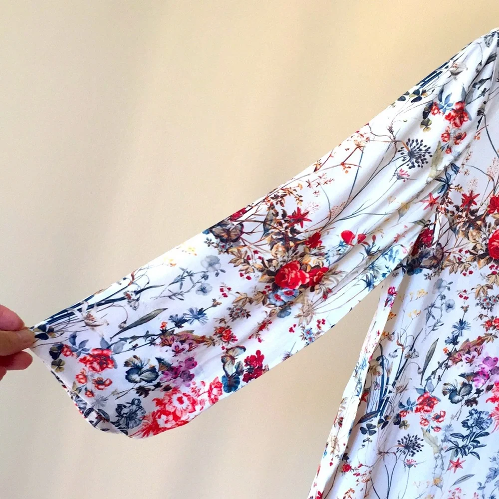 Floral Shift Dress - Picture 6 of 12